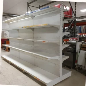 Estantería central de tienda de segunda mano (395x120x220cm) en venta en cabauoportunitats.com
