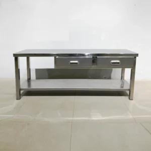 Mesa baja de acero inoxidable 150 cm de segunda mano para freidoras, fogones... en venta en cabauoportunitats.com