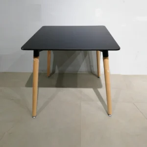Taula de bar feta de plàstic i peu de fusta de 80x80x75cm nou en venda a cabauoportunitats.com