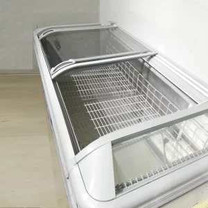 Congelador expositor de 180cm amb tancaments de vidre de segona mà en venda a cabauoportunitats.com