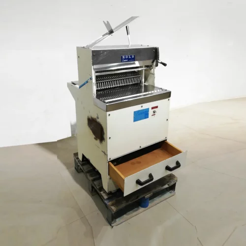 Máquina de cortar pan ROLS TP-43 de segunda mano en buen estado en venta en cabauoportunitats.com