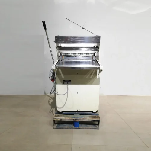 Máquina de cortar pan ROLS TP-43 de segunda mano en buen estado en venta en cabauoportunitats.com