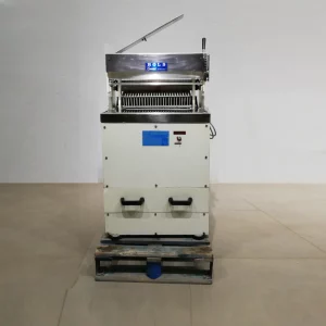Máquina de cortar pan ROLS TP-43 de segunda mano en buen estado en venta en cabauoportunitats.com