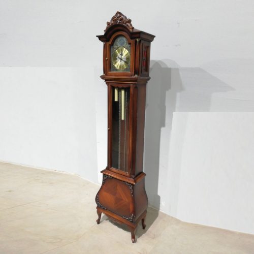 Reloj de pared antiguo decorativo (43x24x192cm) de segunda mano en venta en cabauoportunitats.com