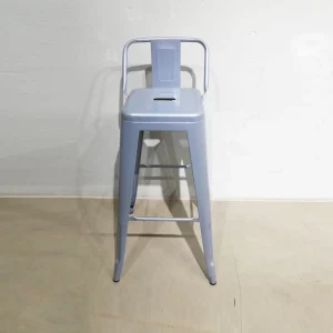 Tamborets metàl·lics gris amb esquena tipus TOLIX de 42x42x92cm nous en venda a cabauoportunitats.com