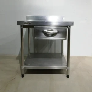 Mesa de acero inoxidable EURAST 80x60x97cm de segunda mano en buen estado en venta en cabauoportunitats.com