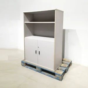 Armari d'oficina fet de melamina de 93x41x132 cm de segona mà en venda a cabauoportunitats.com