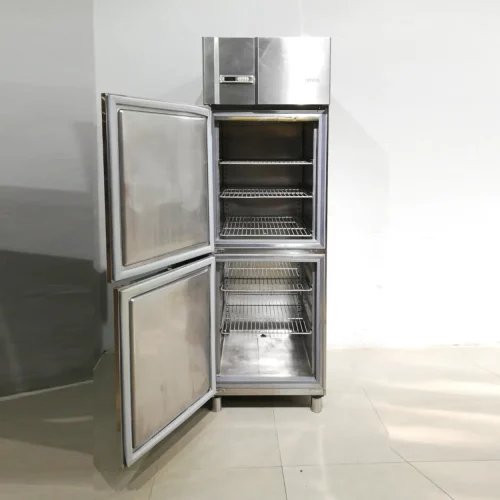 Armari fred d'hostaleria INFRICO de 590l de capacitat en bon estat en venda a cabauoportunitats.com