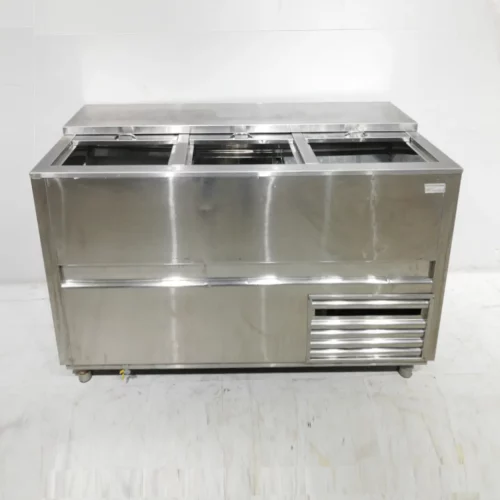 Nevera barra de 3 portes d'acer inoxidable (150x60x91cm) en bon estat en venda a cabauoportunitats.com