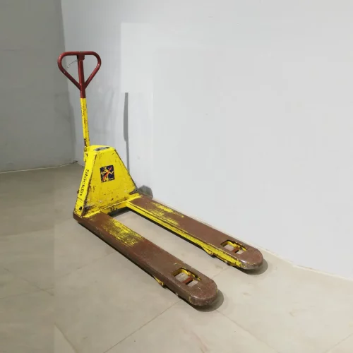 Transpalet manual STöCKLIN 2000kg de segunda mano en muy buen estado en venta en cabauoportunitats.com