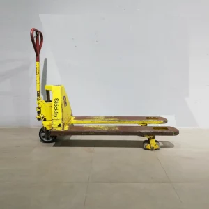 Transpalet manual STöCKLIN 2000kg de segunda mano en muy buen estado en venta en cabauoportunitats.com