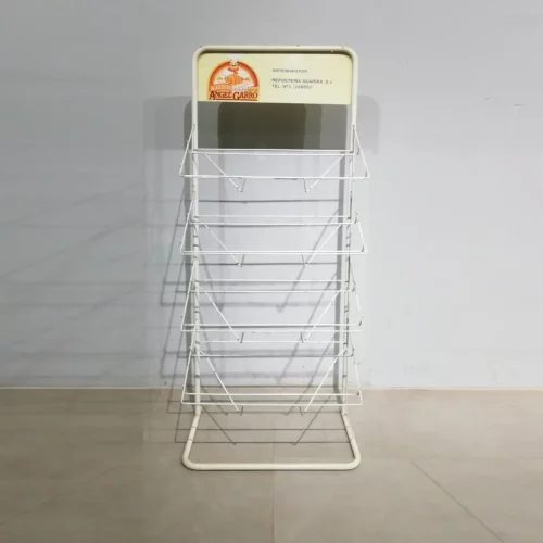 Expositor per a botiga metàl·lic amb 4 prestatges de segona mà 74x46x180cm en venda a cabauoportunitats.com