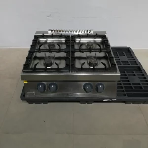 Fogons de sobretaula ZANUSSI de 4 focs de segona mà en bon estat en venda a cabauoportunitats.com