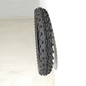 Neumático para motocicleta MICHELIN 90-100-21 M-C57-R de segunda mano en venta en cabauoportunitats.com
