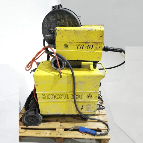 Soldadora de hilo CEA EUROFIL 260 de segunda mano en buen estado en venta en cabauoportunitats.com