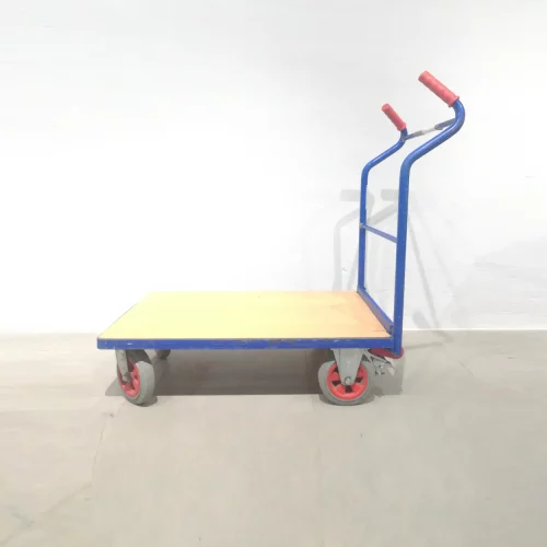 Carro con plataforma para almacén de segunda mano en venta en cabauoportunitats.com
