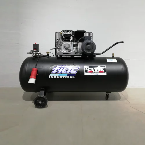 Compressor FIAC INDUSTRIAL de segona mà de 200 litres en bon estat en venda a cabauoportunitats.com