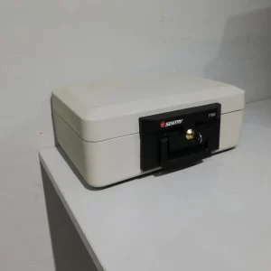 Caja fuerte SENTRI 1160 nueva perfecta tanto para uso doméstico como profesional en venta en cabauoportunitats.com