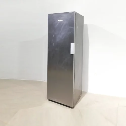 Congelador una puerta EDESA MET-U18NF sin congelador de 184cm de segunda mano en buen estado en venta en cabauoportunitats.com