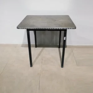 Mesa inox 80x60x75cm de segunda mano en venta en cabauoportunitats.com