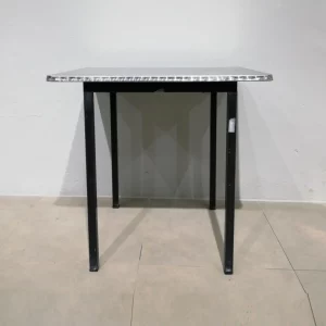 Mesa inox 80x60x75cm de segunda mano en venta en cabauoportunitats.com