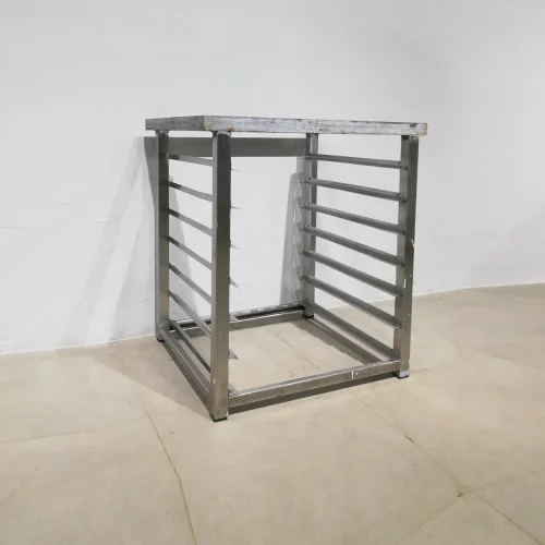Base para horno de acero inoxidable 76x66x85 cm de segunda mano en buen estado en venta en cabauoportunitats.com