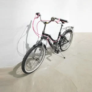 Bicicleta de passeig de color negre MONSTER HIGH REVOSHIFT de segona mà en venda a cabauoportunitats.com