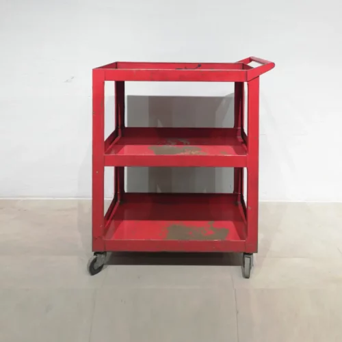 Carro de segunda mano con 3 pisos de 79x49x100cm procedente de un final de stock en venta en cabauoportunitats.com