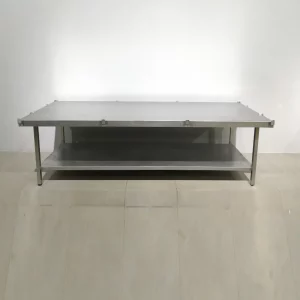 Mesa de acero inoxidable de 282x108x86cm de segunda mano en buen estado en venta en cabauoportunitats.com