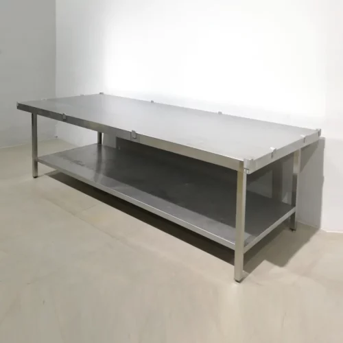 Mesa de acero inoxidable de 282x108x86cm de segunda mano en buen estado en venta en cabauoportunitats.com