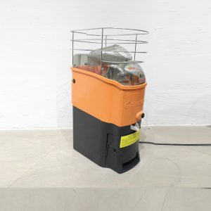 Exprimidora de cítricos ORANFRESH EXPRESA de segunda mano en buen estado en venta en cabauoportunitats.com