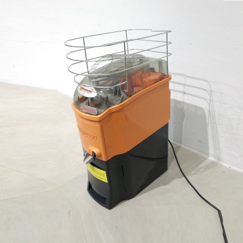 Exprimidora de cítricos ORANFRESH EXPRESA de segunda mano en buen estado en venta en cabauoportunitats.com