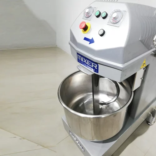 Amasadora de espiral trifásica MIXER START 35EVO de segunda mano en buen estado en cabauoportunitats.com