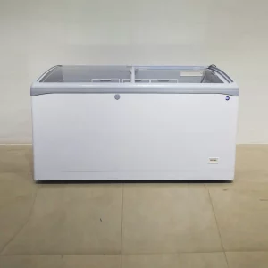 Congelador puerta cristal 149x64x84cm de segunda mano en buen estado en venta en cabauoportunitats.com