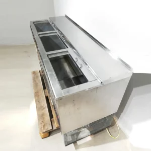 Botellero de 3 puertas de acero inoxidable (148x55x84cm) en buen estado en venta en cabauoportunitats.com