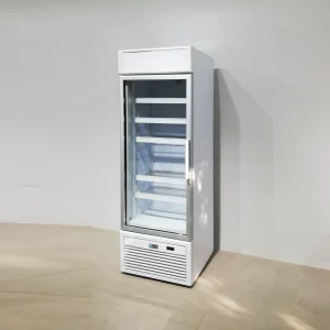 Expositor refrigerado con puerta acristalada ISA TORNADO 400L de segunda mano en venta en cabauoportunitats.com