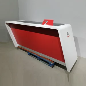 Mostrador de diseño para oficina, despacho, taller, fábrica... de segunda mano (290x80x105cm) en cabauoportunitats.com