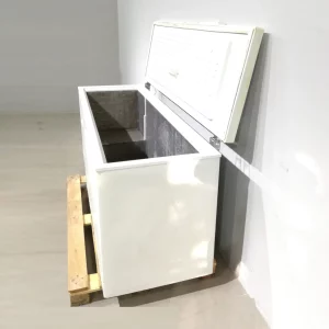 Congelador CSB CSB-CH570L 160x58x83 cm de segunda mano en buen estado en venta en cabauoportunitats.com