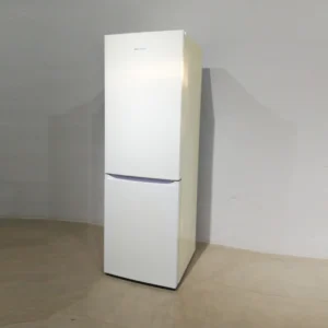 Nevera amb congelador EAS ELECTRIC EMC1851AW de segona mà en bon estat en venda a cabauoportunitats.com