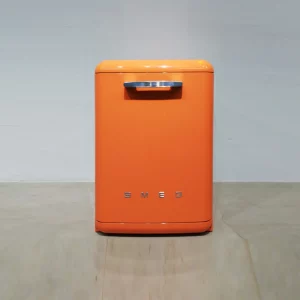 Rentavaixelles SMEG BLV10-1 per a 13 coberts 9 programes ràpids( 59x61x81 cm ) nou en venda a cabauoportunitats.com