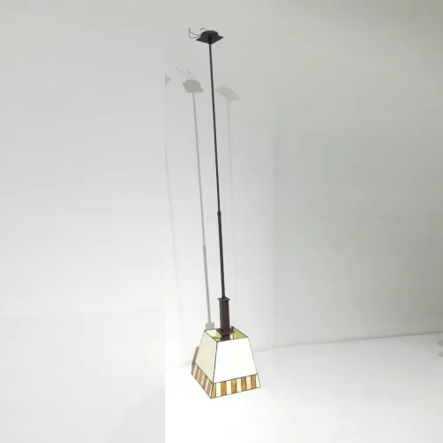 Làmpada de penjar d'estil modernista amb vitralls d'1 llum de segona mà en venda per desús
