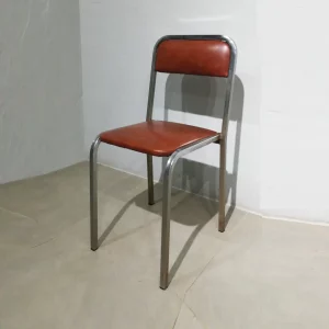 Cadires per a menjador 36x38x82 cm d'estructura metàl·lica i encoixinat marró de segona mà