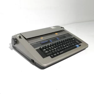 Màquina d'escriure OLIVETTI LETTERA 42 de segona mà en bon estat en venda a cabauoportunitats.com Balaguer - Lleida - Catalunya