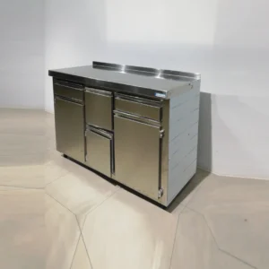 Moble per a cafetera DISTFORM d’ocasió fet de xapa d’acer inoxidable de gran qualitat