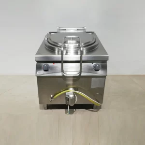 Marmita industrial ZANUSSI de acero inoxidable de 100 litros de capacidad de segunda mano