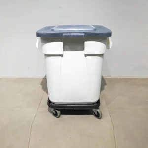 https://cabauoportunitats.com/wp-content/uploads/2025/06/Contenedor-RUBBERMAIA-60x61x71-3un-1.webp
