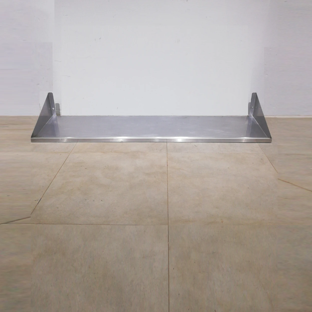 Prestatge d'acer inoxidable de paret (160x40x23cm) de segona mà en bon estat