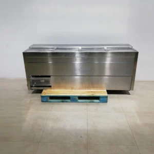 Nevera per a barra 4 portes de 200cm de segona mà en bon estat en venda a cabauoportunitats.com