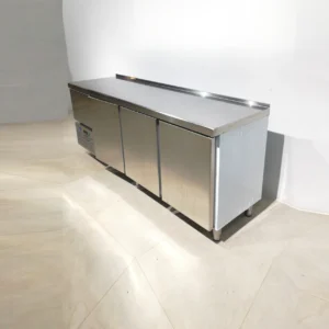 Nevera sotamostrador OSCAR SARZOSA (200x56x86cm) de segona mà en bon estat