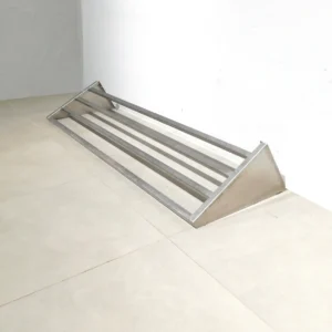 Estante de acero inoxidable para pared (160x48x25cm) de segunda mano en buen estado 